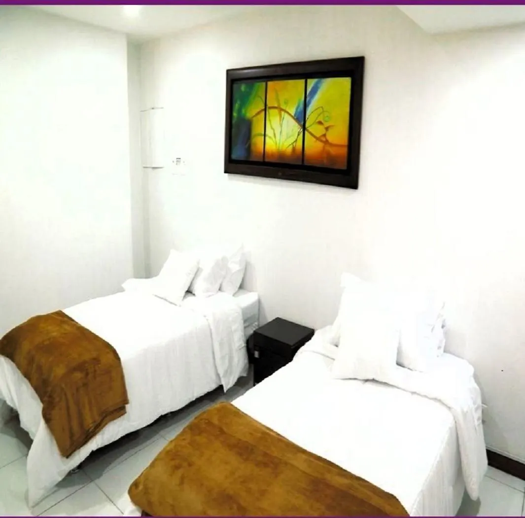 Bed & Breakfast Art And Vitality House Direccion Correcta Calle 24A Bis No 44A 52 Bogota