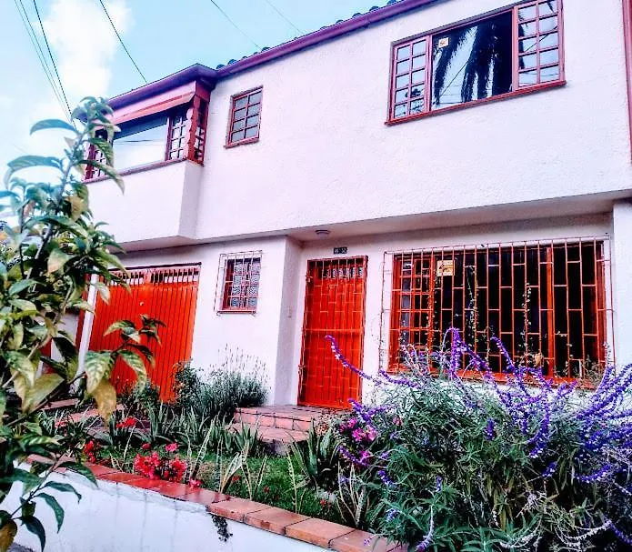 Art And Vitality House Direccion Correcta Calle 24A Bis No 44A 52 Bogota Bed & Breakfast